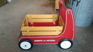 lot 79 image: Radio Flyer Wood Wagon.
