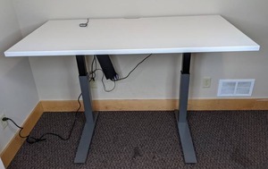 lot 16 image: Sit Stand Height-Adjustable Electric Office Desk