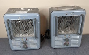 lot 38 image: Pair of Comfort Zone Electric Space Heaters