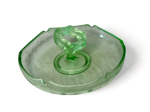 lot 6 image: Vintage Green Depression Glass Ashtray with Center Handle