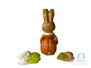 lot 42 image: Vintage Bunny Chalkware Statue Rabbit Figurine Decor Figure, 11, Japan, Sleeping Bunny, Bunny with Cabbage