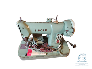 lot 103 image: Rare Vintage Singer 185K Sewing Machine Green Portable with Case