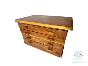 lot 27 image: Mid-Century 4-Drawer Jewelry Box and Top Opening Jewelry Box