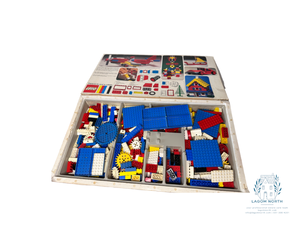 lot 126 image: Vintage LEGO Universal Building Set in Box - 1973