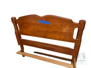lot 198 image: Vintage Mid Century Solid Maple Twin Bed Frame made by Willet Lancaster