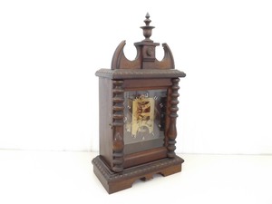 lot 14 image: Antique Bizarre and RARE Backwards (Counter Clockwise) Running Clock 