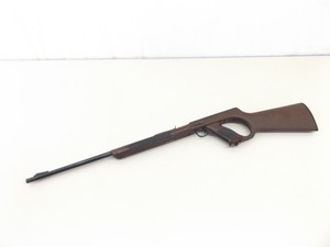 lot 33 image: Daisy CO2 Model 300 BB Rifle