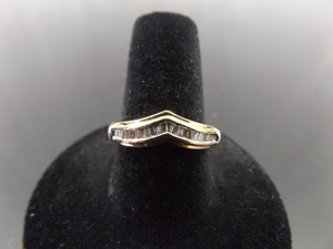 lot 56 image: 10k Yellow Gold Diamond Baguette Ring Size 8