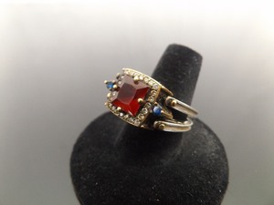 lot 65 image: .925 Sterling Silver Reversible Sapphire and Ruby Crystal Vermeil Royal Ring Size 7.5