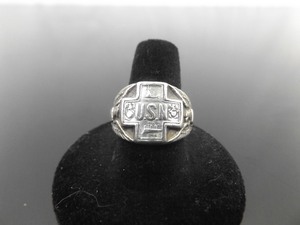 lot 71 image: .925 Sterling Silver Antique United States Navy USN Ring Size 8.75 