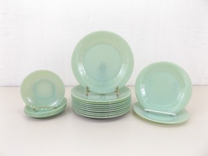 lot 5 image: 16 Piece Lot of Fire King Jadite Dishes