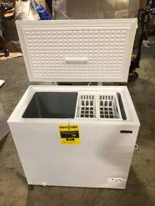 lot 6 image: Magic Chef 7.0 cu. ft. Chest Freezer in WhiteCustomer Returns See Pictures