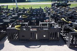 Brand New Made In America Universal Mount Bobcat Skid Loader Skid Steer Heavy Duty 80 Dual Ram Grapple Bucket With Cutting Teeth