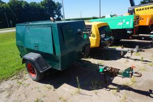 2000 Sullair Model 850POCA 185 Tow Behind Air Compressor