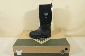lot 24 image: Muck Chore All Condition Work Boots - Mens 5Womens 6