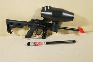 lot 27 image: Tippmann A-5 Paintball Gun with Extra Barrel