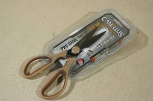 lot 42 image: Camillus Pro Game Shears