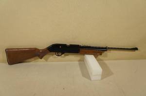lot 62 image: Vintage Crosman 760 Pellet Rifle