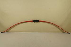 lot 65 image: Vintage Indian Fiberglass Recurve Bow