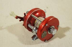 lot 69 image: Abu Ambassadeur 5000 Baitcaster Fishing Reel