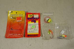 lot 126 image: Assorted Fishing Rigs