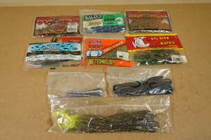 lot 133 image: Assorted Soft Baits
