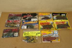 lot 135 image: Assorted Soft Baits