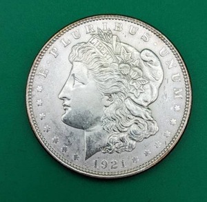 lot 21 image: 1921 Morgan Silver Dollar