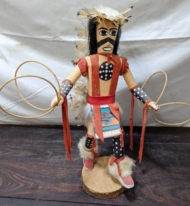 lot 46 image: Hoop Dancer Kachina Doll