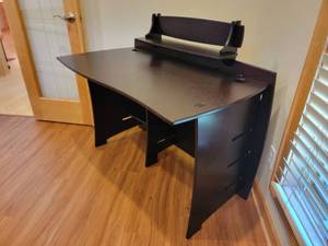 lot 4 image: Legare Espresso Finish Workstation