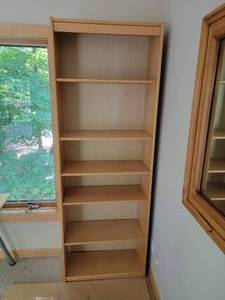 lot 82 image: Blond Tone Office Shelf