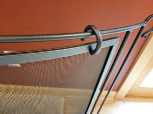 lot 84 image: Contemporary Fireplace Screen