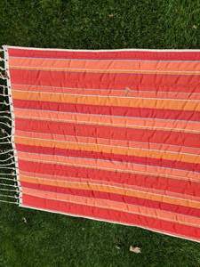 lot 86 image: Cozy Double Hammock