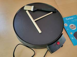 lot 95 image: Beper Electric Crepe Maker