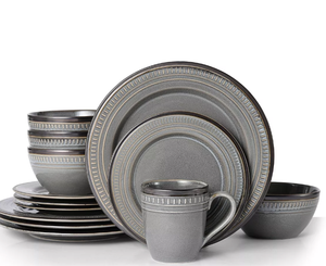 lot 28 image: Food Network Colby 16-pc. Dinnerware Set