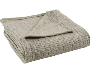 lot 114 image: Color Gray Size KING Allure Elements Thermal Waffle Weave Blanket 645470207384