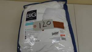 lot 120 image: Queen The Big One Waterproof Mattress Pad 081806450275