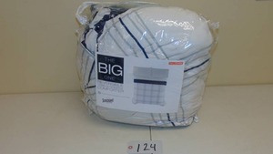 lot 124 image: Queen Full Color Navy Heather The Big One Down-Alternative Reversible Comforter 081806727452