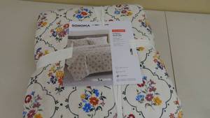 lot 134 image: Queen Sonoma Goods For Life Bouquet Trellis Southern Quilt Set with Shams 400197072659