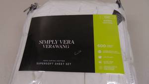 lot 147 image: King White Simply Vera Vera Wang Supima Cotton 600 Thread Count Sheet Set and Pillowcases 400381860703