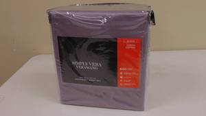 lot 153 image: Plum Queen  Simply Vera Vera Wang Supima Cotton 600 Thread Count Sheet Set