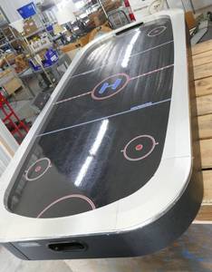 lot 1 image: Harvard Air Hockey table in very good condition