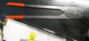 lot 28 image: Steel banding crimper