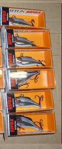 lot 29 image: 6 Rattlin Rapala - Silver 38oz