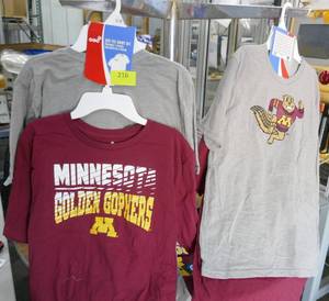 lot 216 image: 4 New MN Gophers tshirts Boys size - two 1416 and two 18
