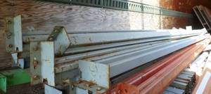 lot 5 image: Pallet racking Three 10 ft uprights 8 beams