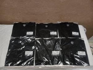 6 NEW SAKS FIFTH AVENUE T-SHIRTS SIZE LARGE