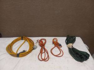 4 EXTENSION CORDS