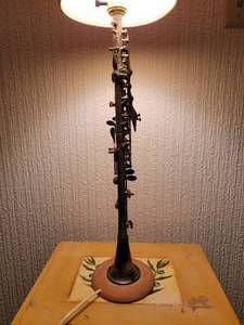 lot 81 image: Retrofitted Clarinet Table Lamp