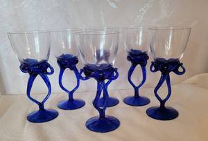 lot 61 image: Cobalt Blue Pulled Glass Stem Wine Glasses